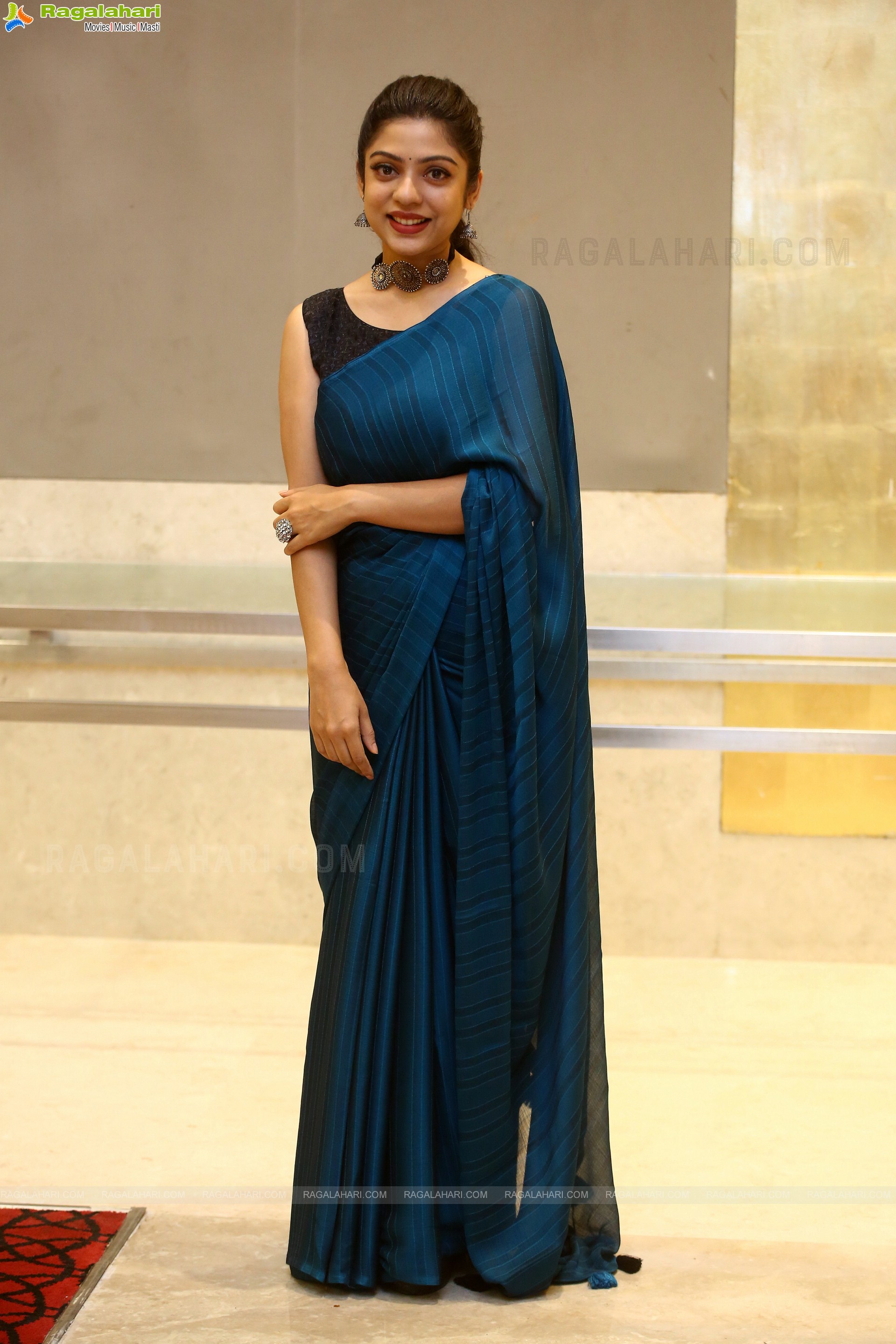 Varsha Bollamma at Swathi Muthyam Movie Success Meet, HD Photo Gallery