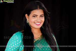 Anusha Venugopal in Beautiful Green Saree