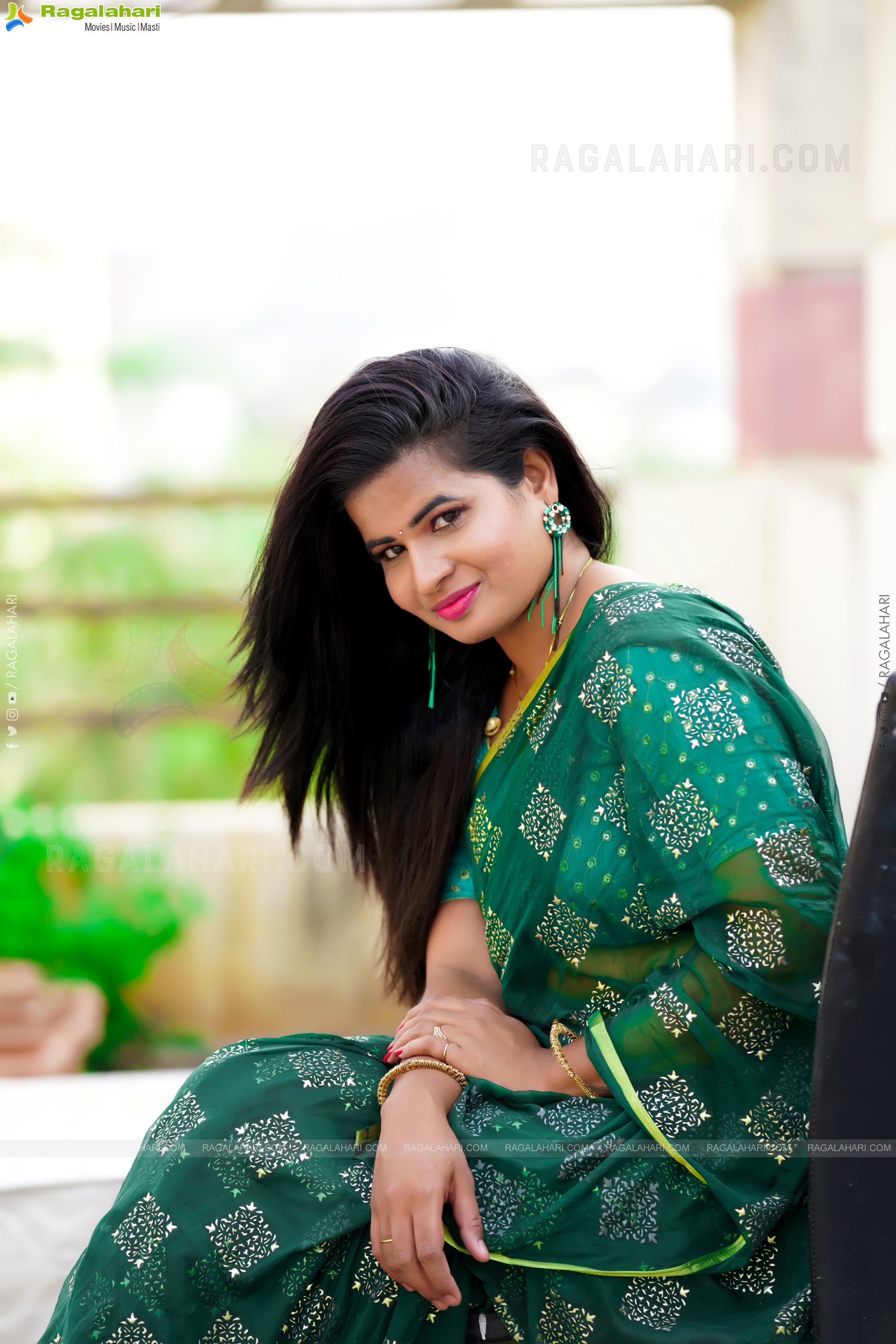 Anusha Venugopal in Beautiful Green Saree, Exclusive Photo Shoot