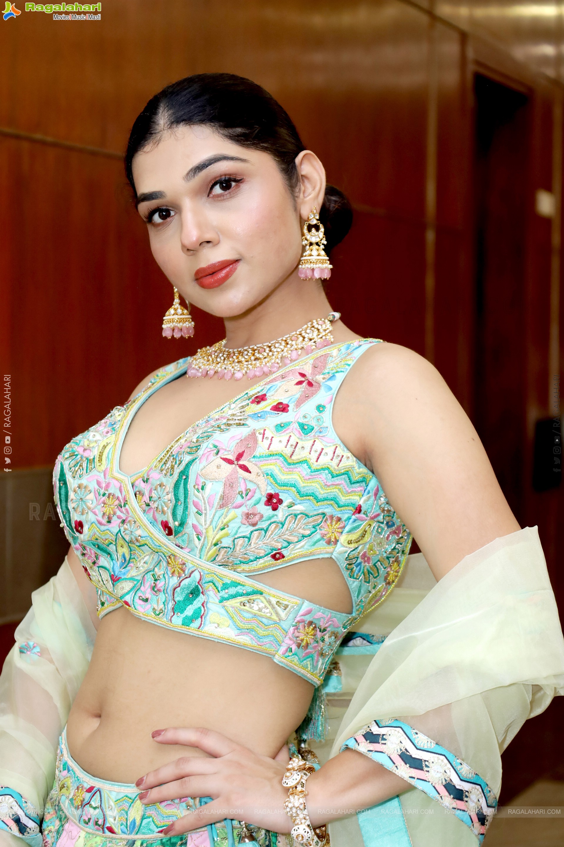 Anamika Tomar Latest HD Photo Gallery