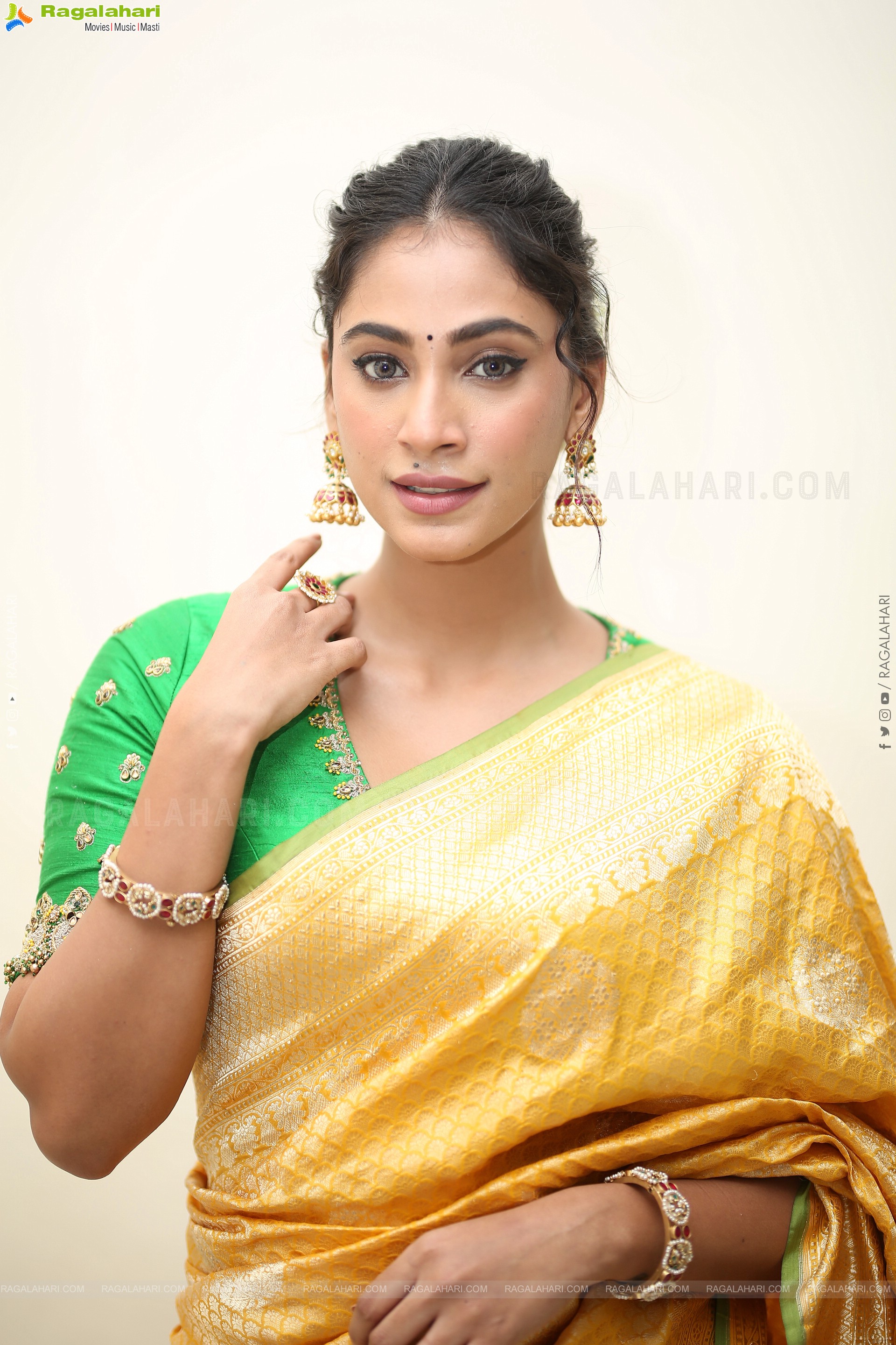 Anukreethy Vas at Tiger Nageswara Rao Pre-Release Event, HD Gallery