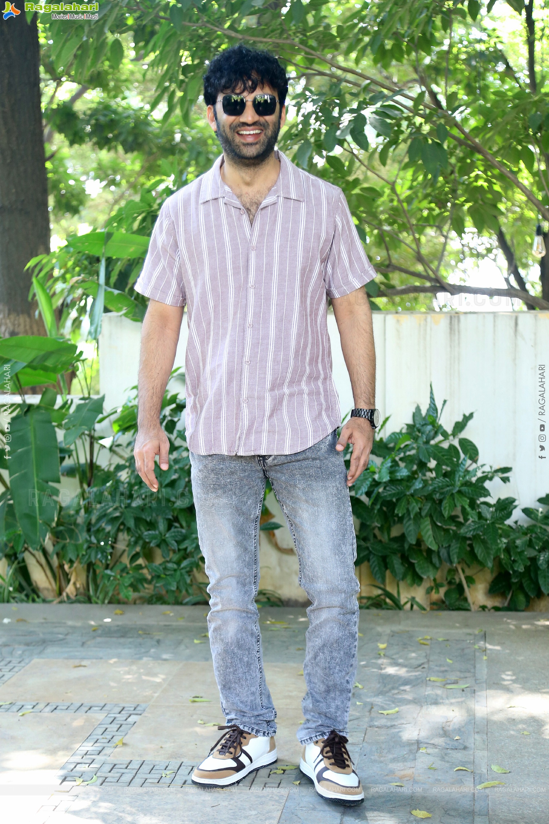 Hero Chaitanya Rao at Keedaa Cola Interview, HD Gallery