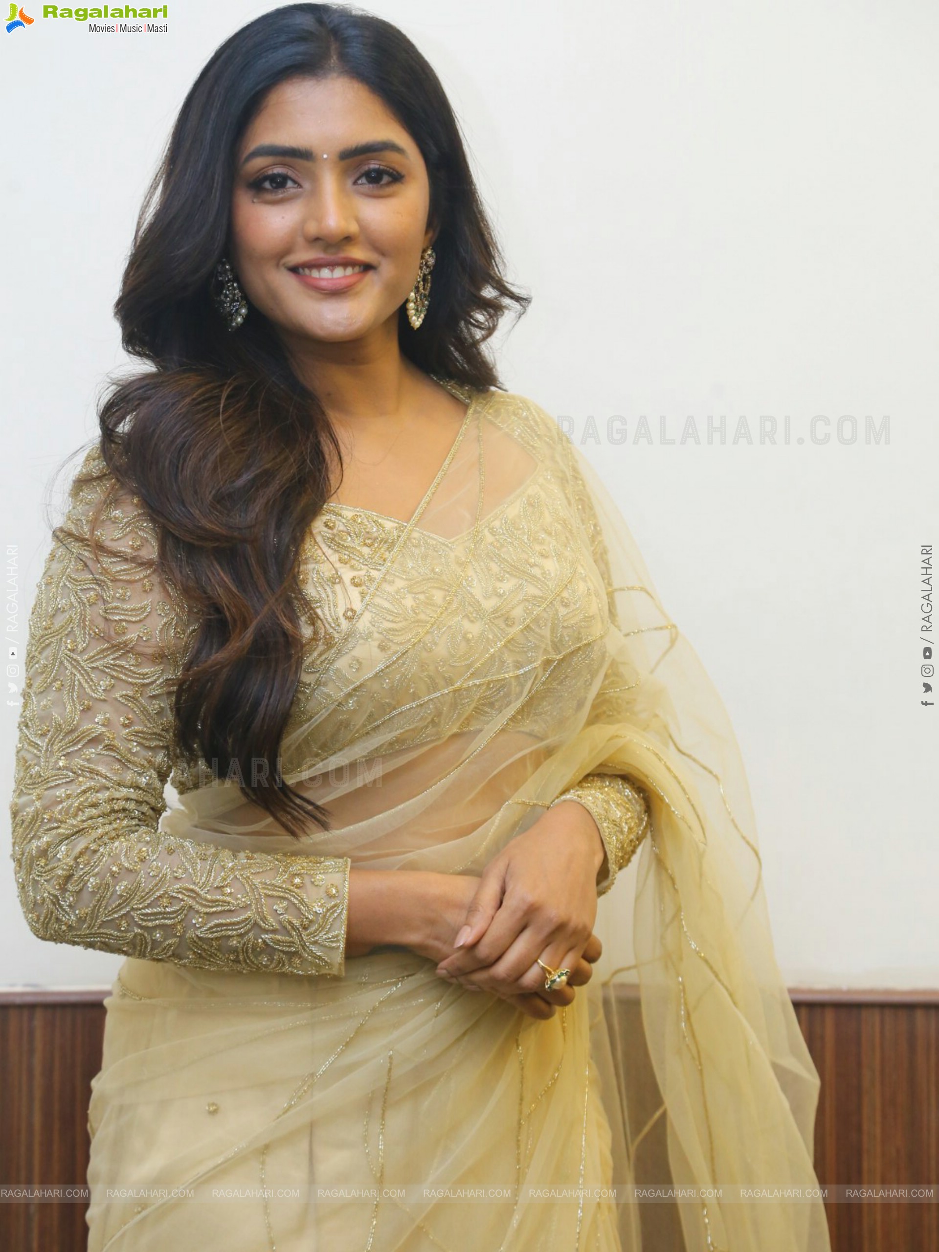 Eesha Rebba at Maama Mascheendra Pre Release Event, HD Gallery