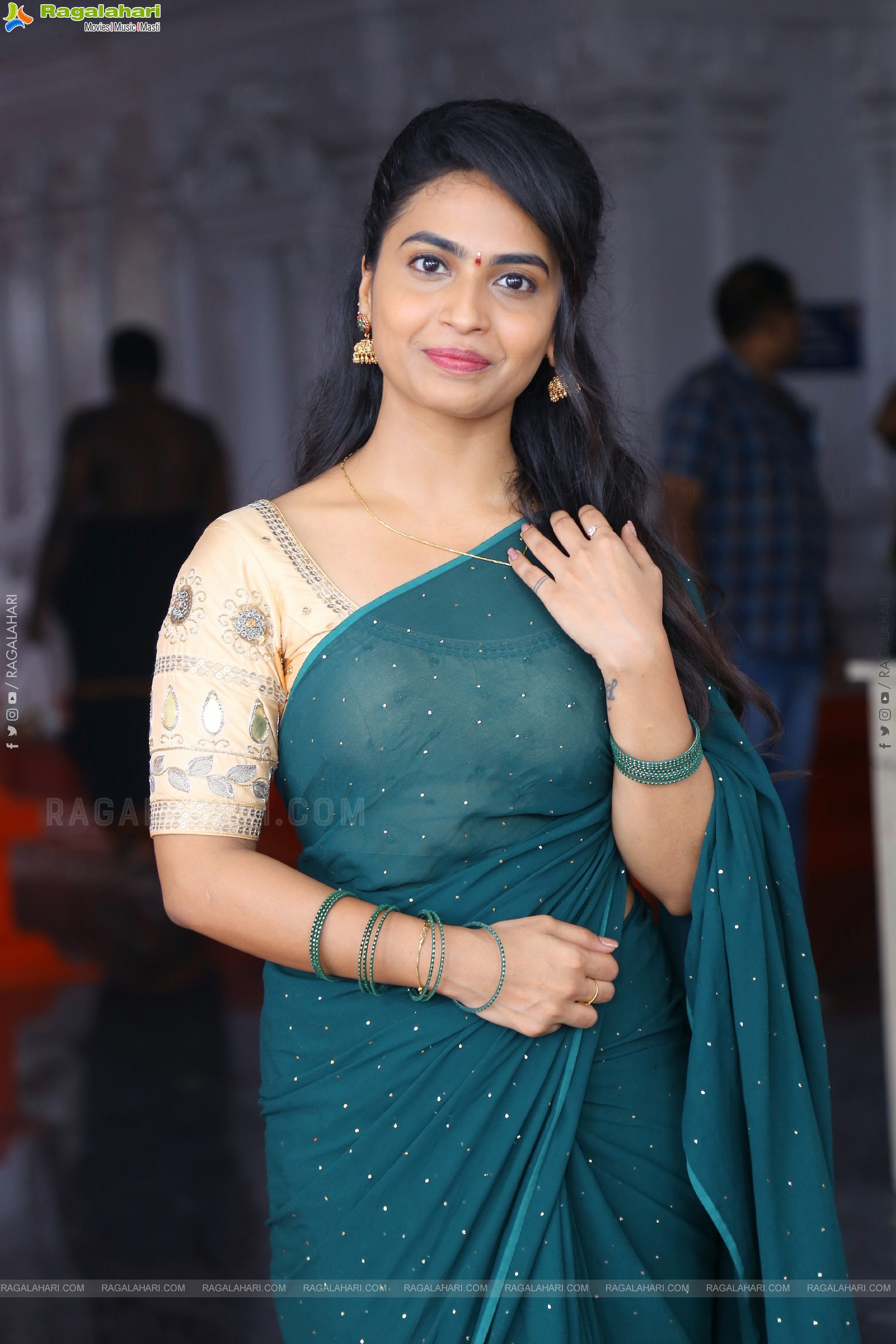 Alekhya Harika at Production No.4 Launch, HD Gallery