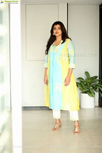 Hebah Patel at The Great Indian Suicide Interview