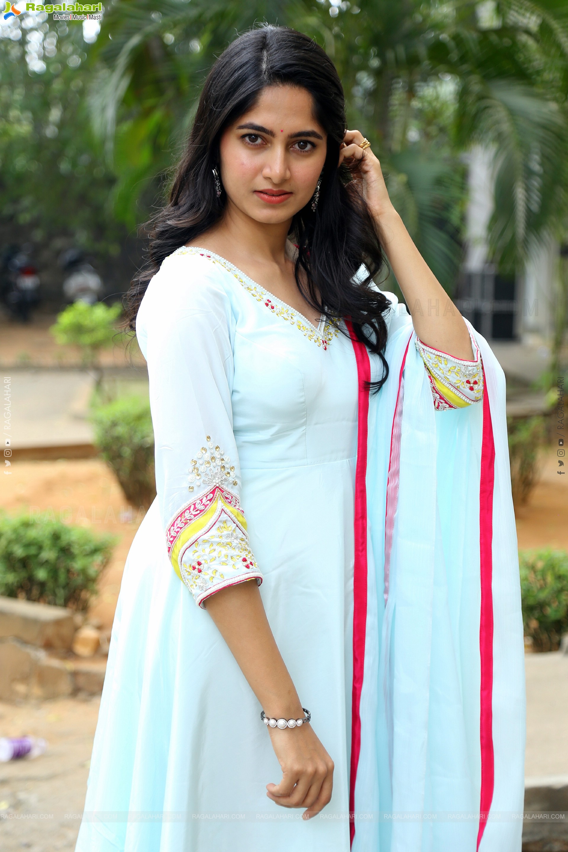 Kushee Ravi at Pindam Teaser Launch, HD Gallery