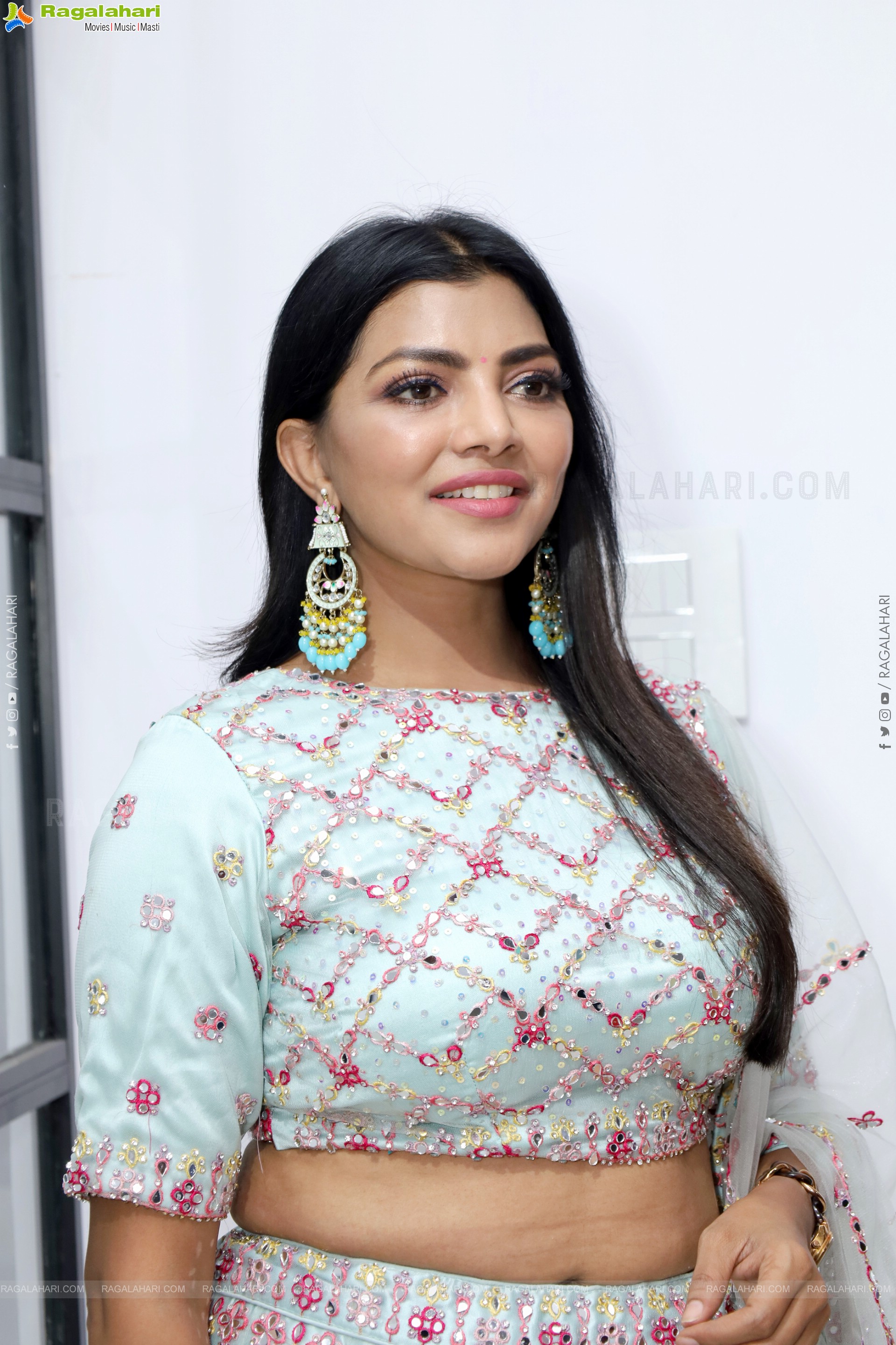 Lahari Shari at Hi Life Exhibition Event, HD Gallery