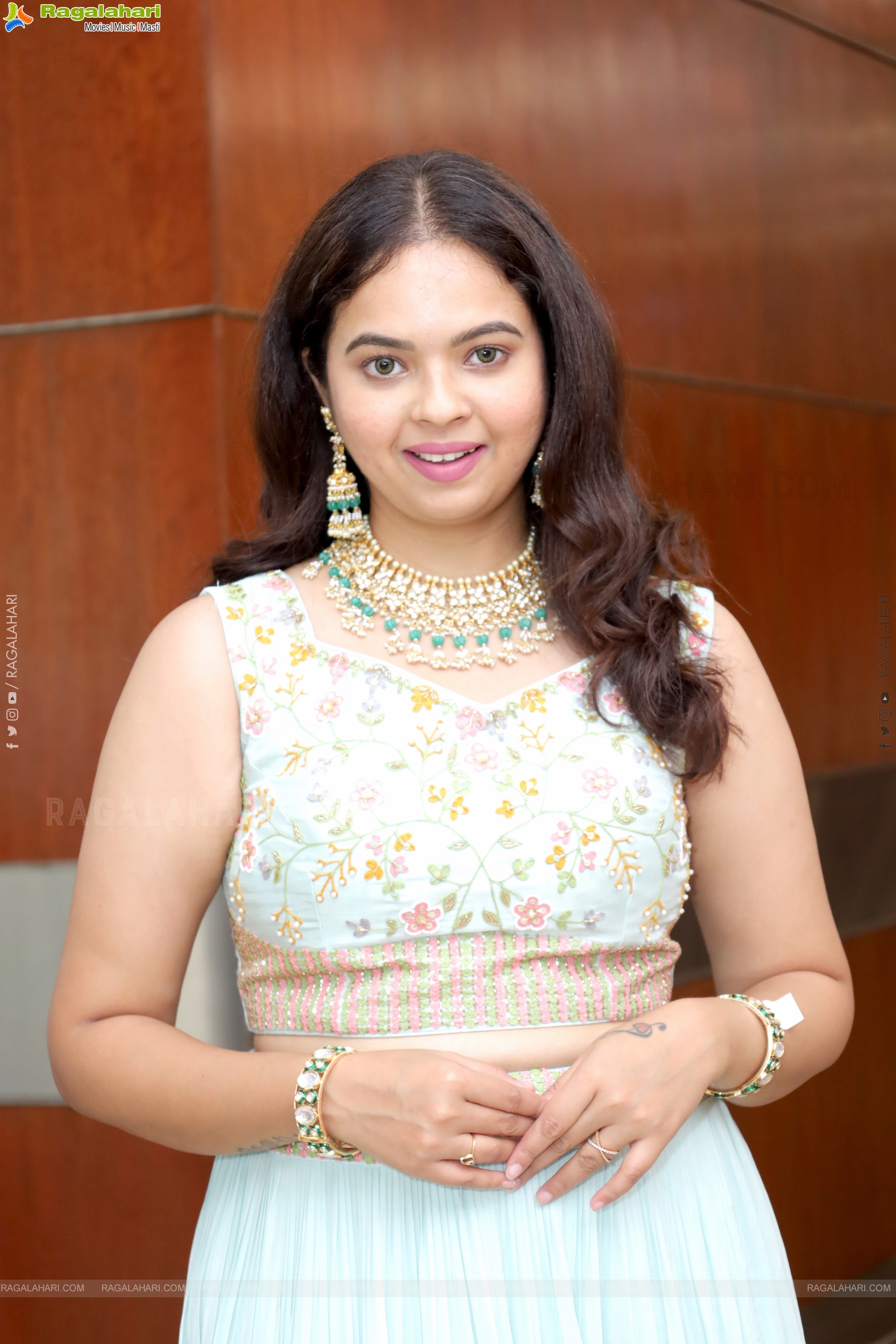 Pooja Ananth Latest Stills, HD Gallery