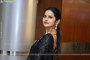 Priyanka Chowdary Latest Stills, HD Gallery 