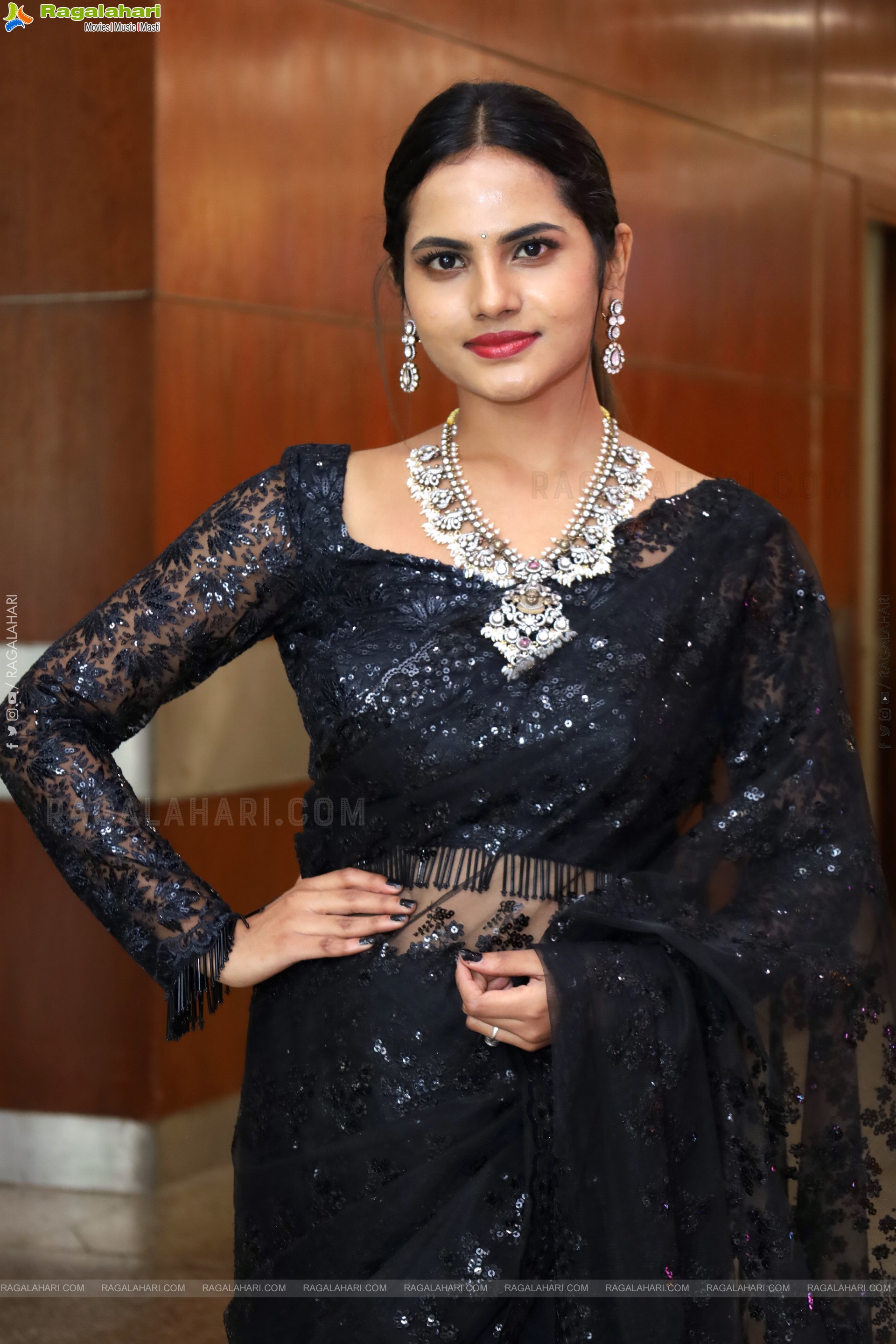 Priyanka Chowdary Latest Stills, HD Gallery