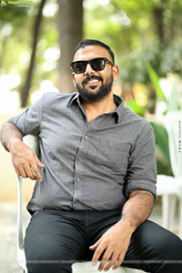 Tharun Bhascker at Keedaa Cola Interview, HD Gallery