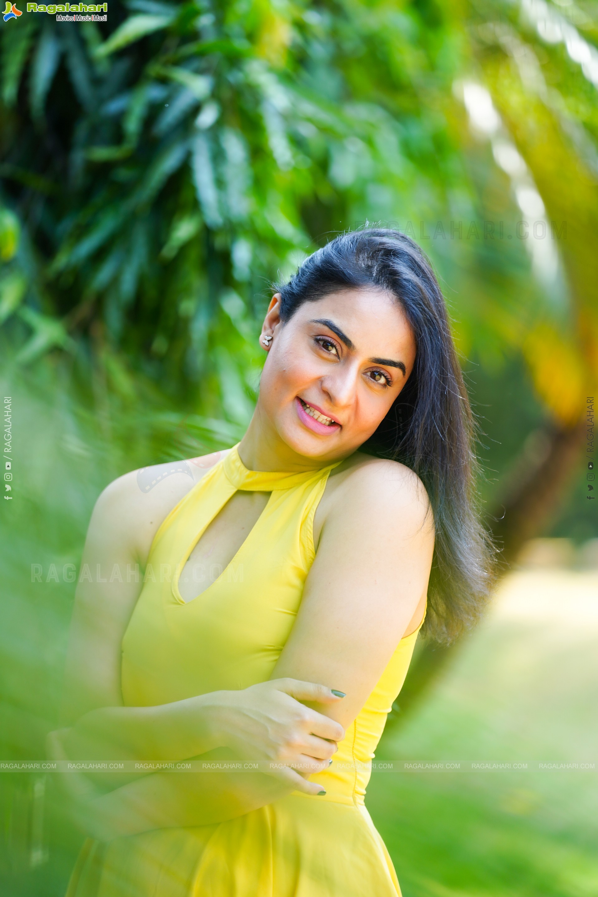 Damini Chopra Exclusive Photoshoot, HD Gallery