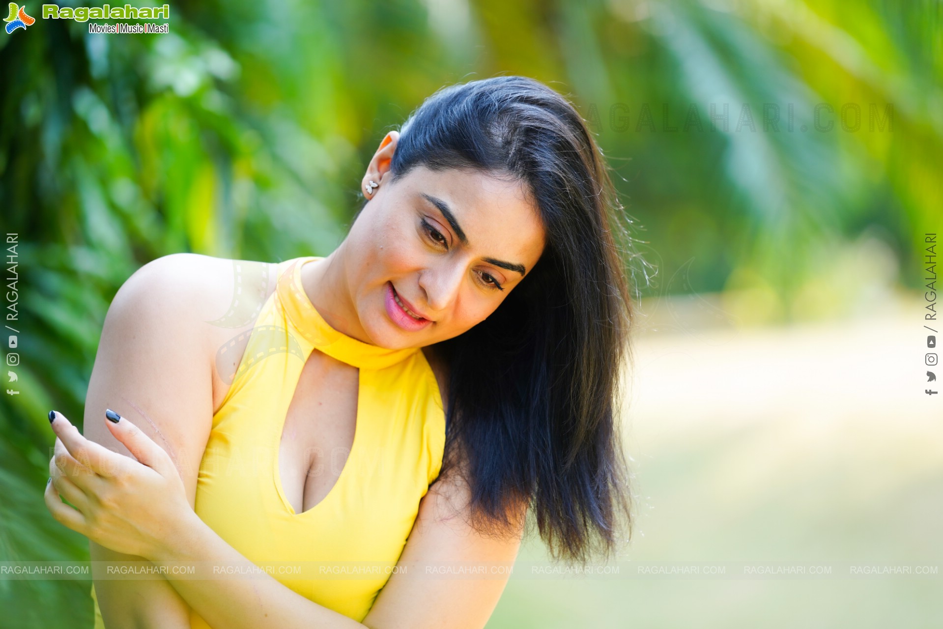 Damini Chopra Exclusive Photoshoot, HD Gallery