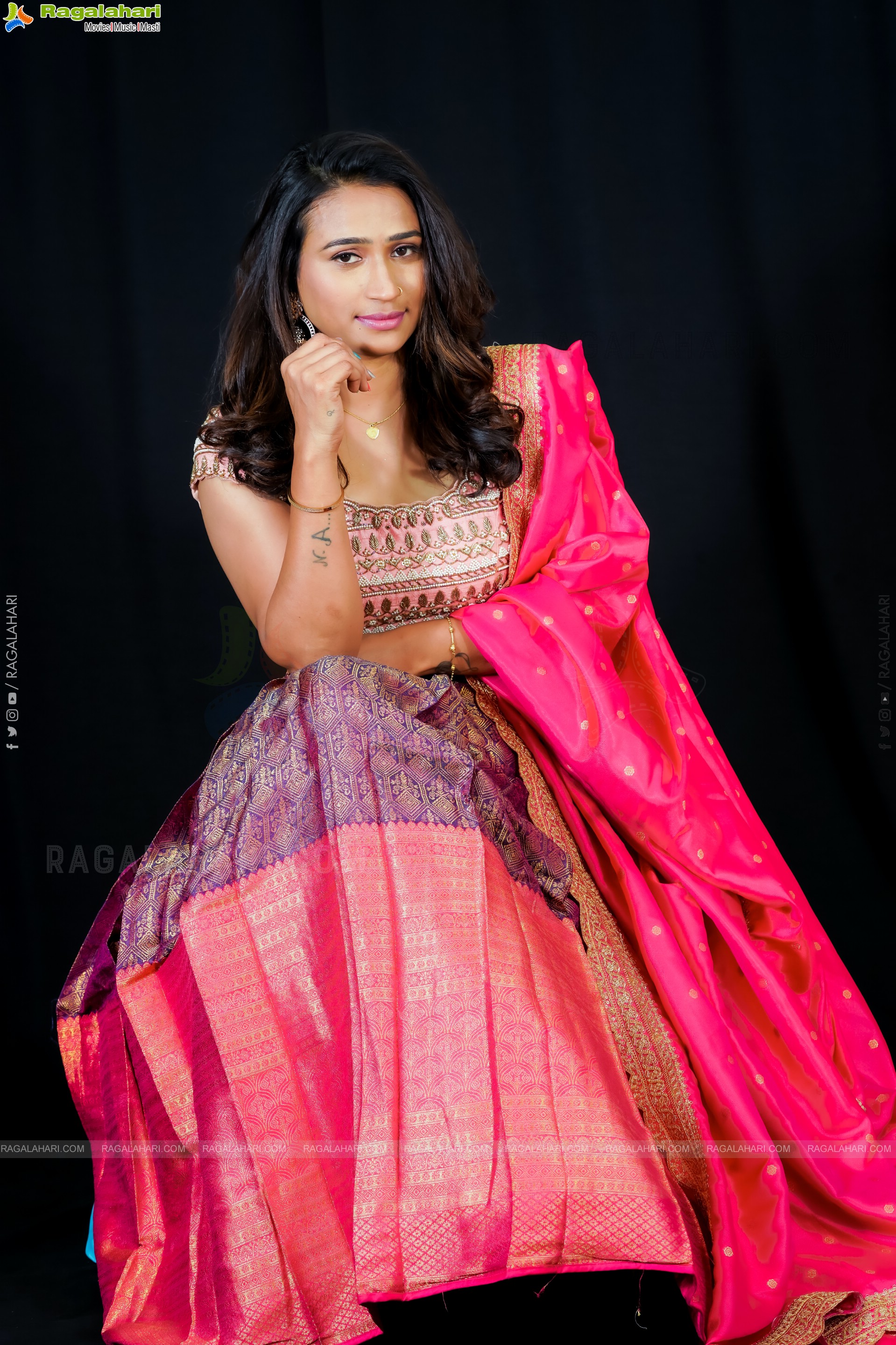 Shaheen Shaik Latest Exclusive Photoshoot, HD Gallery