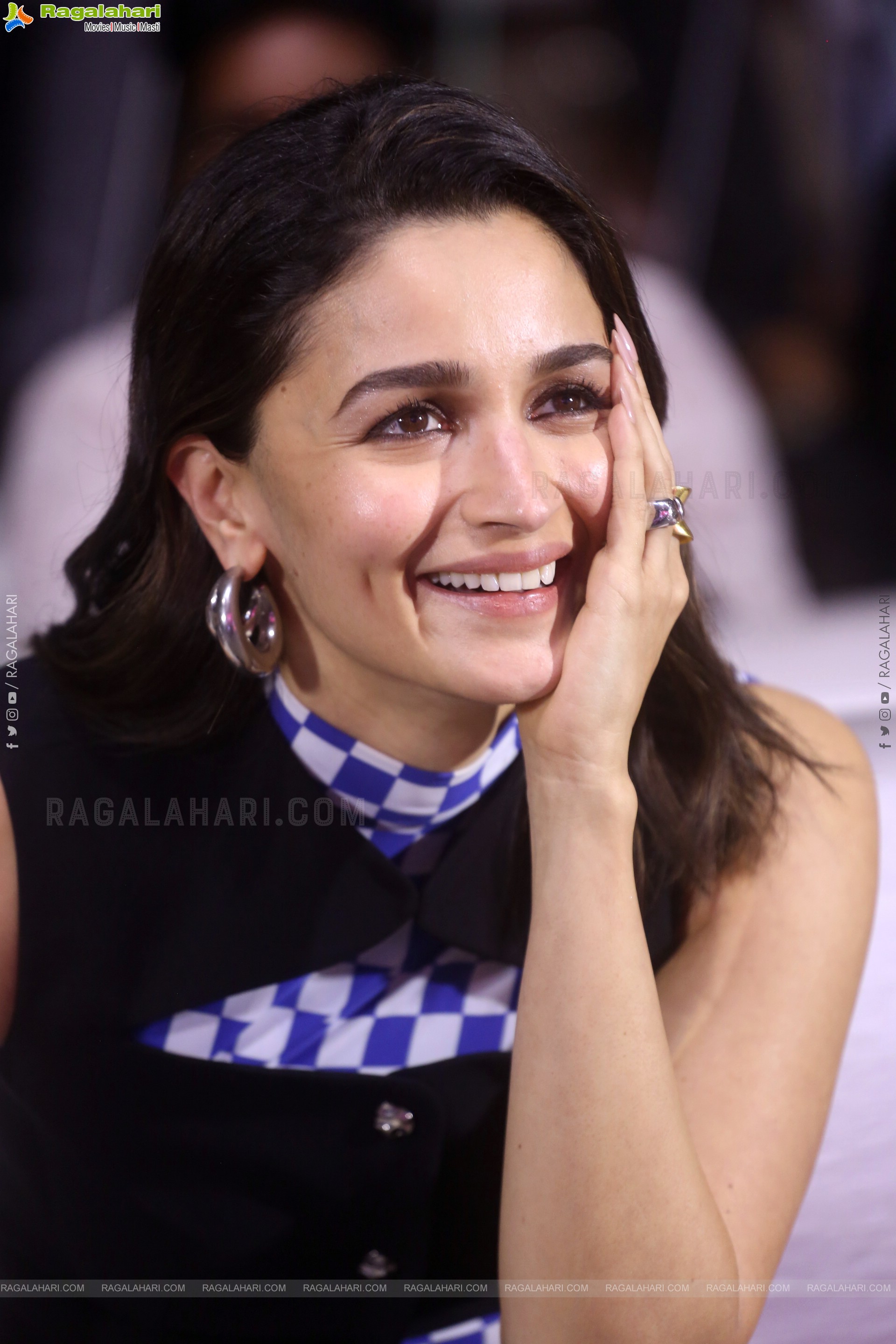 Alia Bhatt at Jigra Pre Release Event, HD Gallery