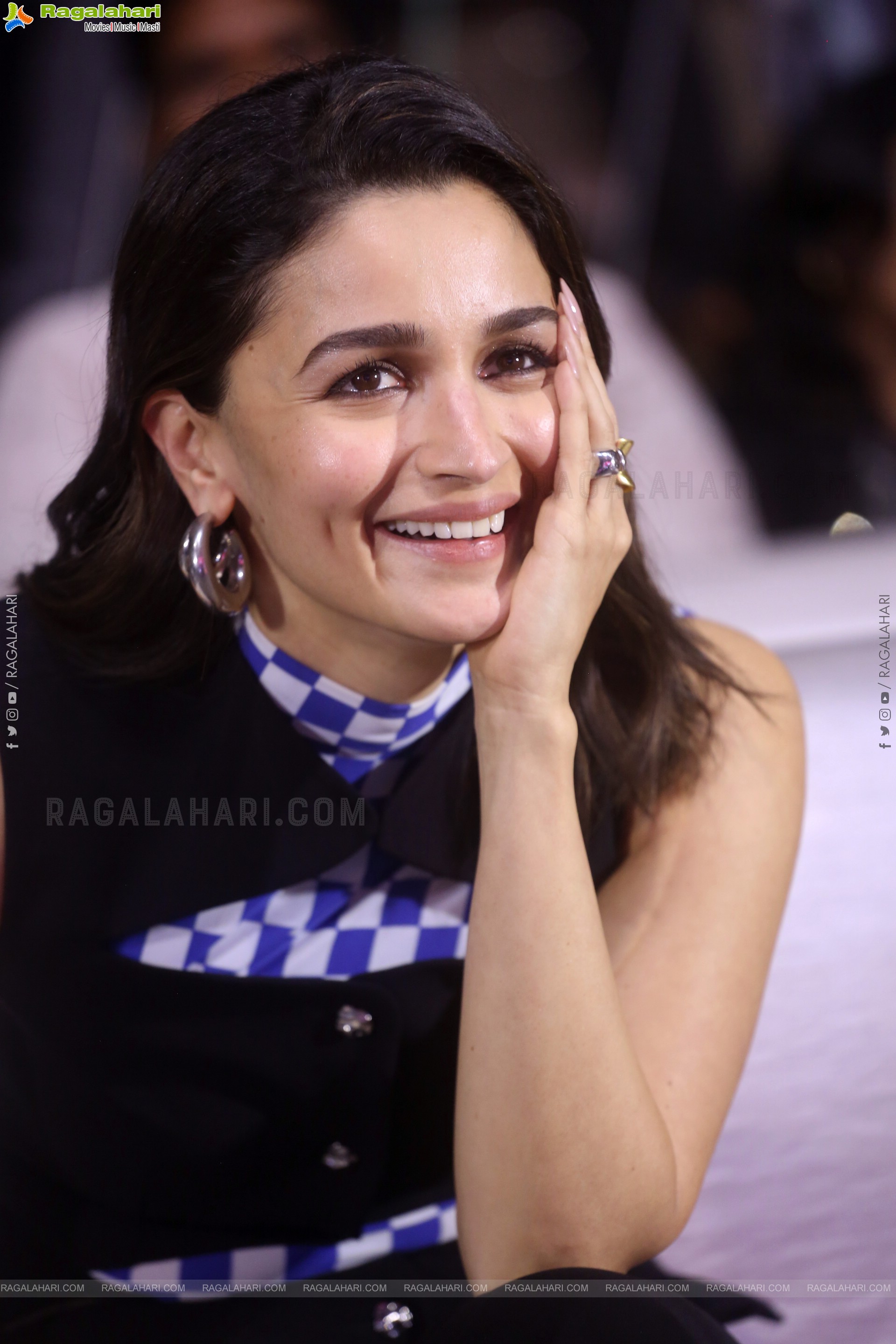 Alia Bhatt at Jigra Pre Release Event, HD Gallery