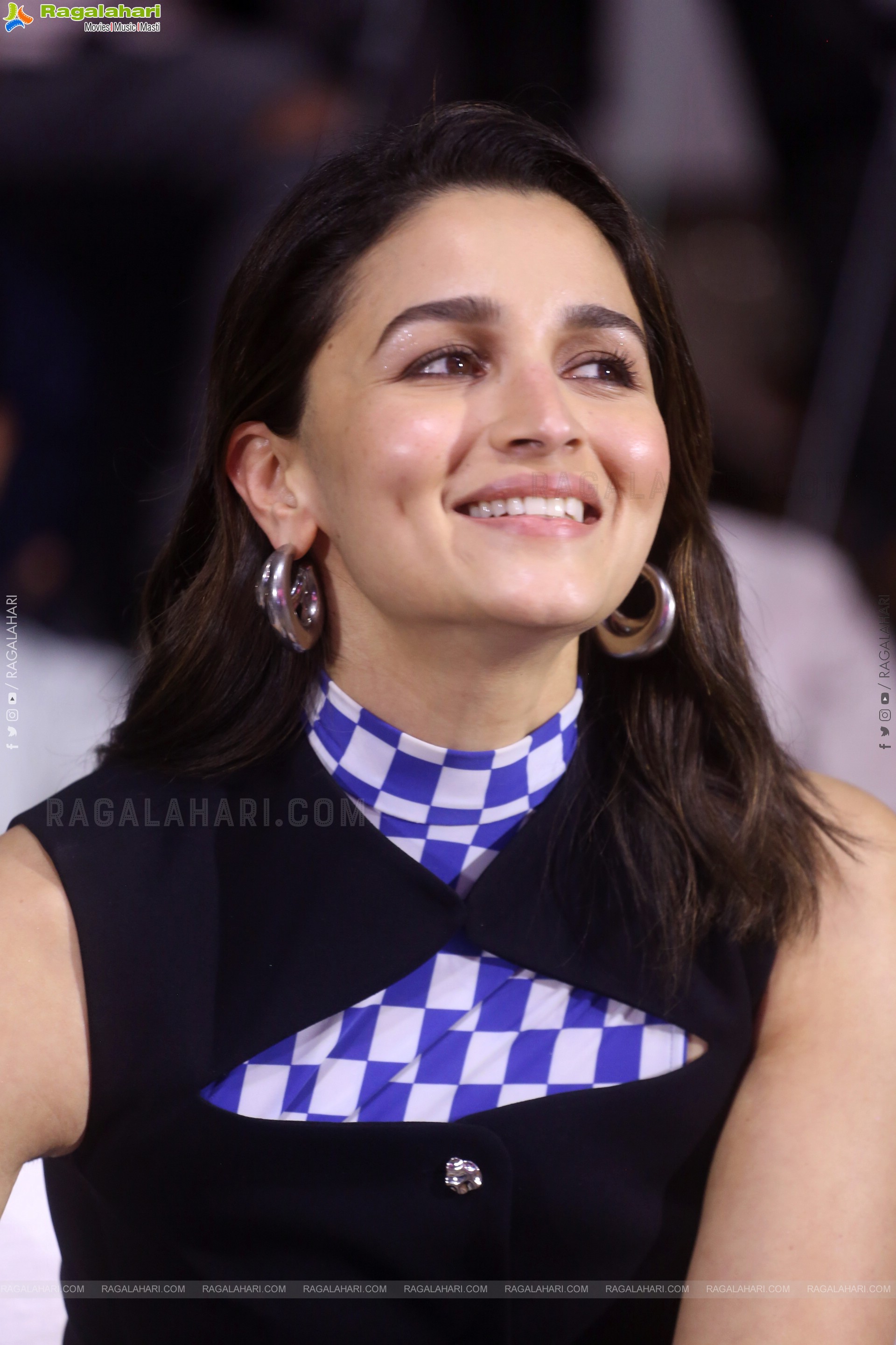 Alia Bhatt at Jigra Pre Release Event, HD Gallery