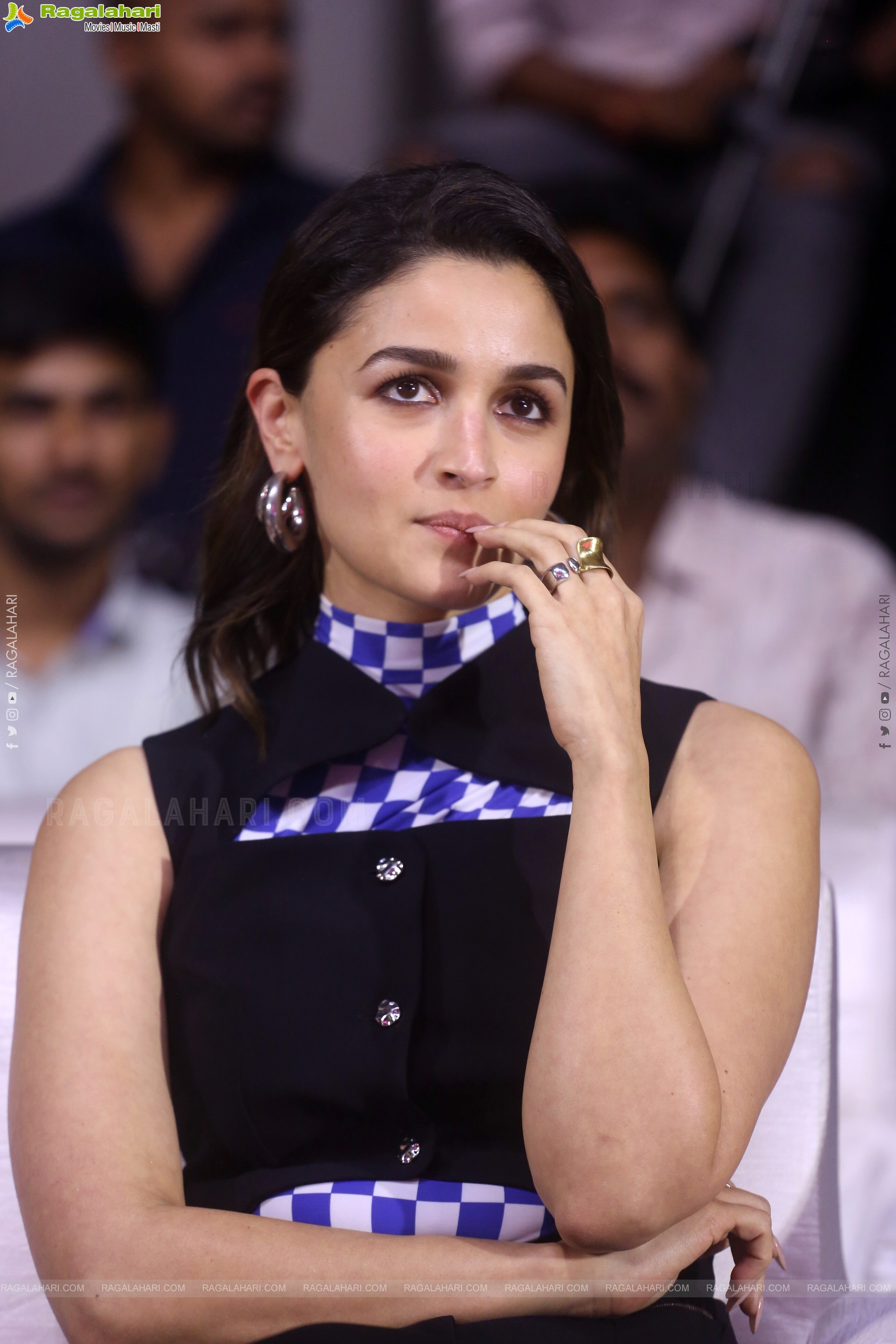 Alia Bhatt at Jigra Pre Release Event, HD Gallery