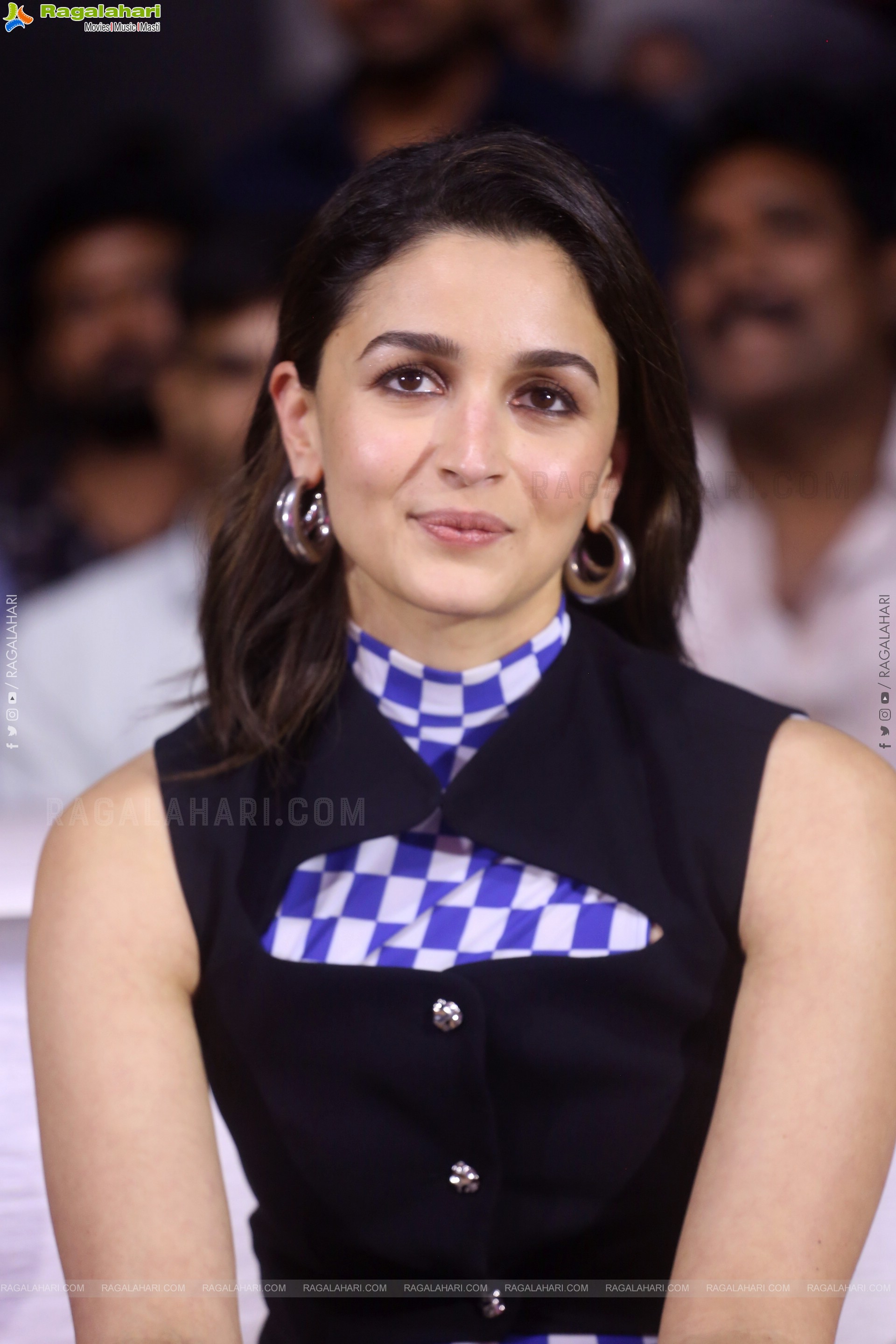 Alia Bhatt at Jigra Pre Release Event, HD Gallery