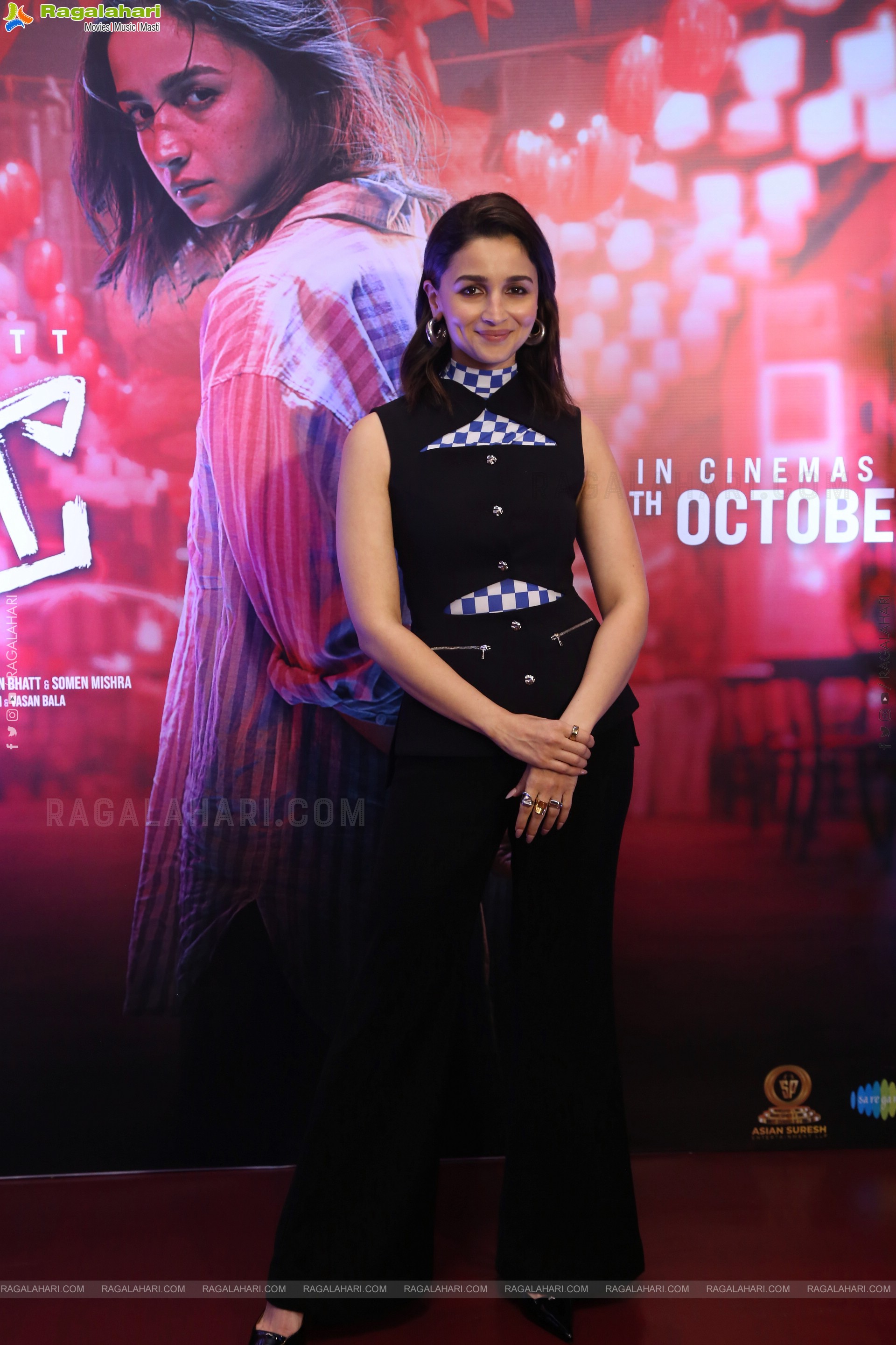 Alia Bhatt at Jigra Pre Release Event, HD Gallery