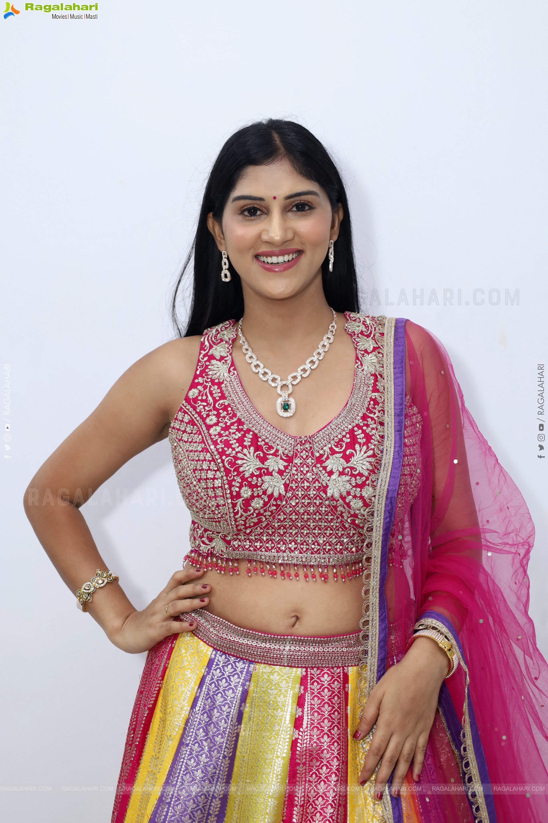 Aparna Reddy Latest Photoshoot Stills, HD Gallery