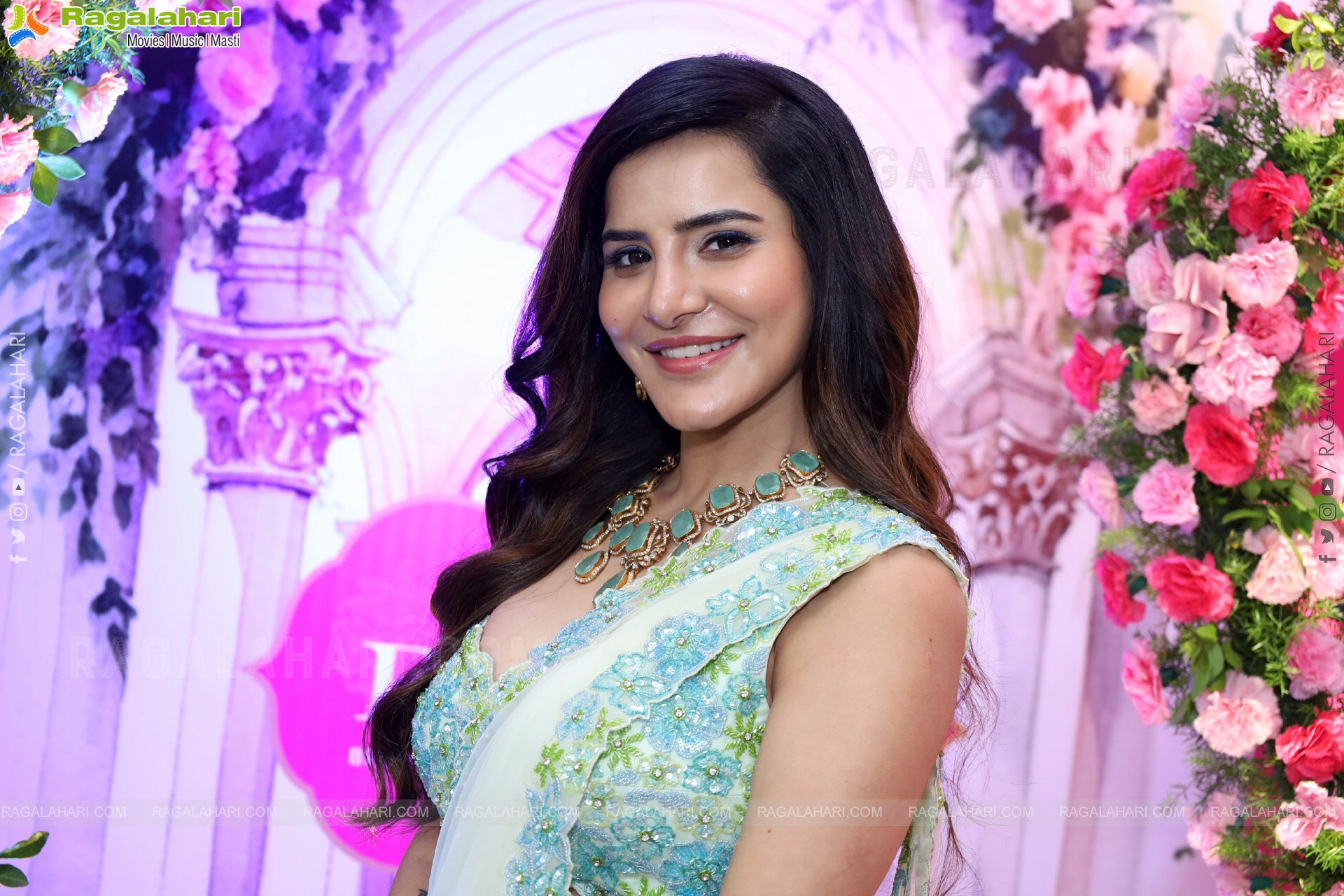 Ashu Reddy at Hi Life Brides Launch Event, HD Gallery