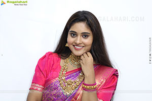 Bindhu Krishna Latest Stills, HD Gallery 