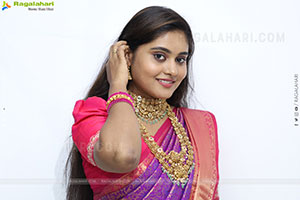 Bindhu Krishna Latest Stills, HD Gallery 