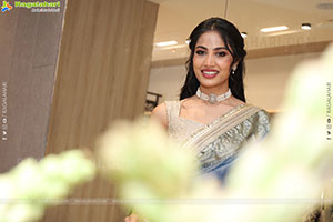 Chandana Jayaram at Vastram Store Launch, HD Gallery