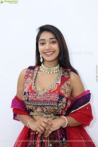 Chandu Charms Latest HD Stills, Photo Gallery