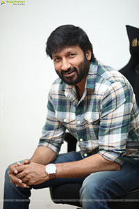 Gopichand at Viswam Movie Interview, HD Gallery