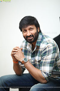 Gopichand at Viswam Movie Interview, HD Gallery