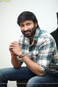 Gopichand at Viswam Movie Interview, HD Gallery