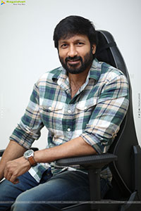 Gopichand at Viswam Movie Interview, HD Gallery