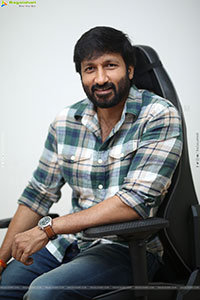 Gopichand at Viswam Movie Interview, HD Gallery