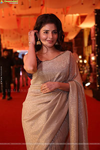 Iswarya Menon at Nagabandham Launch, HD Gallery