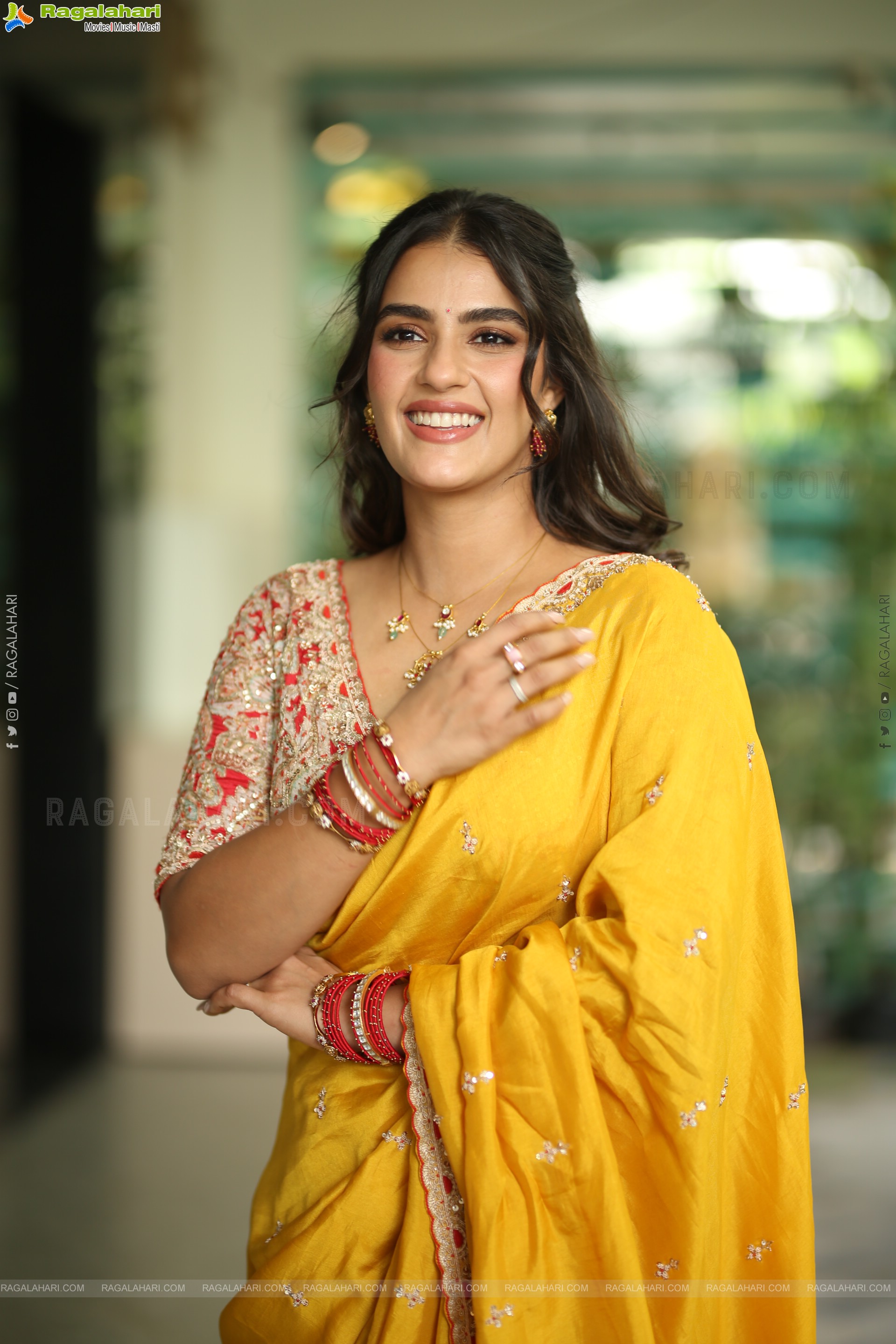 Kavya Thapar at Viswam Interview, HD Gallery