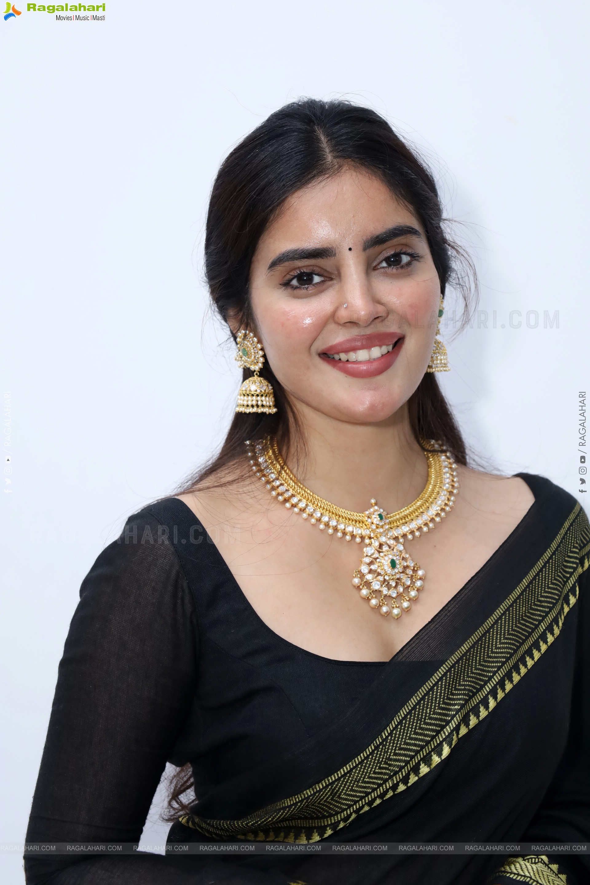 Kushitha Kallapu at Hi Life Fashion Showcase Event, HD Gallery