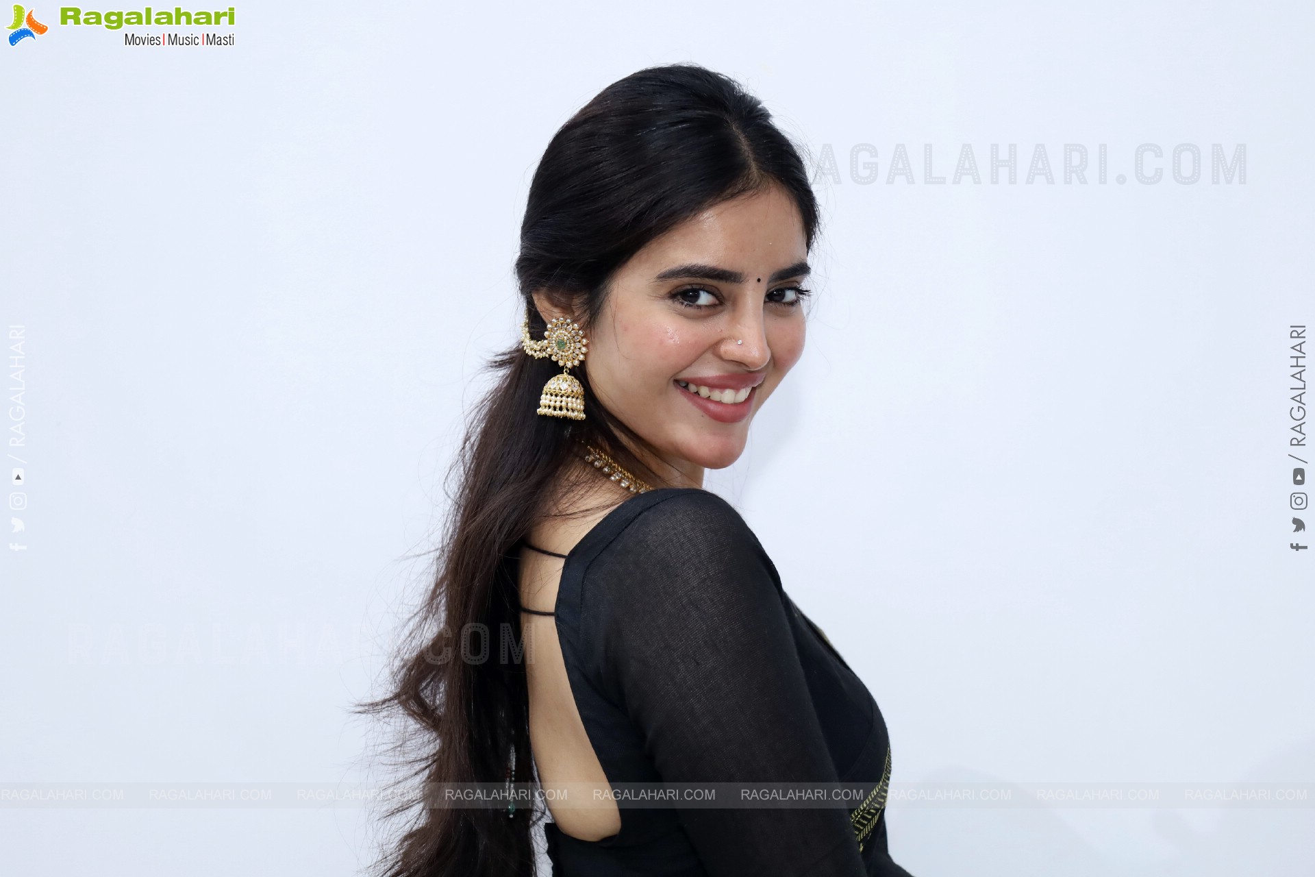 Kushitha Kallapu at Hi Life Fashion Showcase Event, HD Gallery