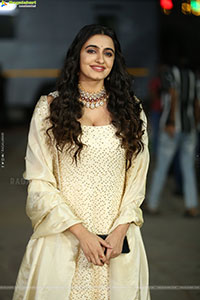 Maanasa Choudhary at Lucky Baskhar Pre Release Event