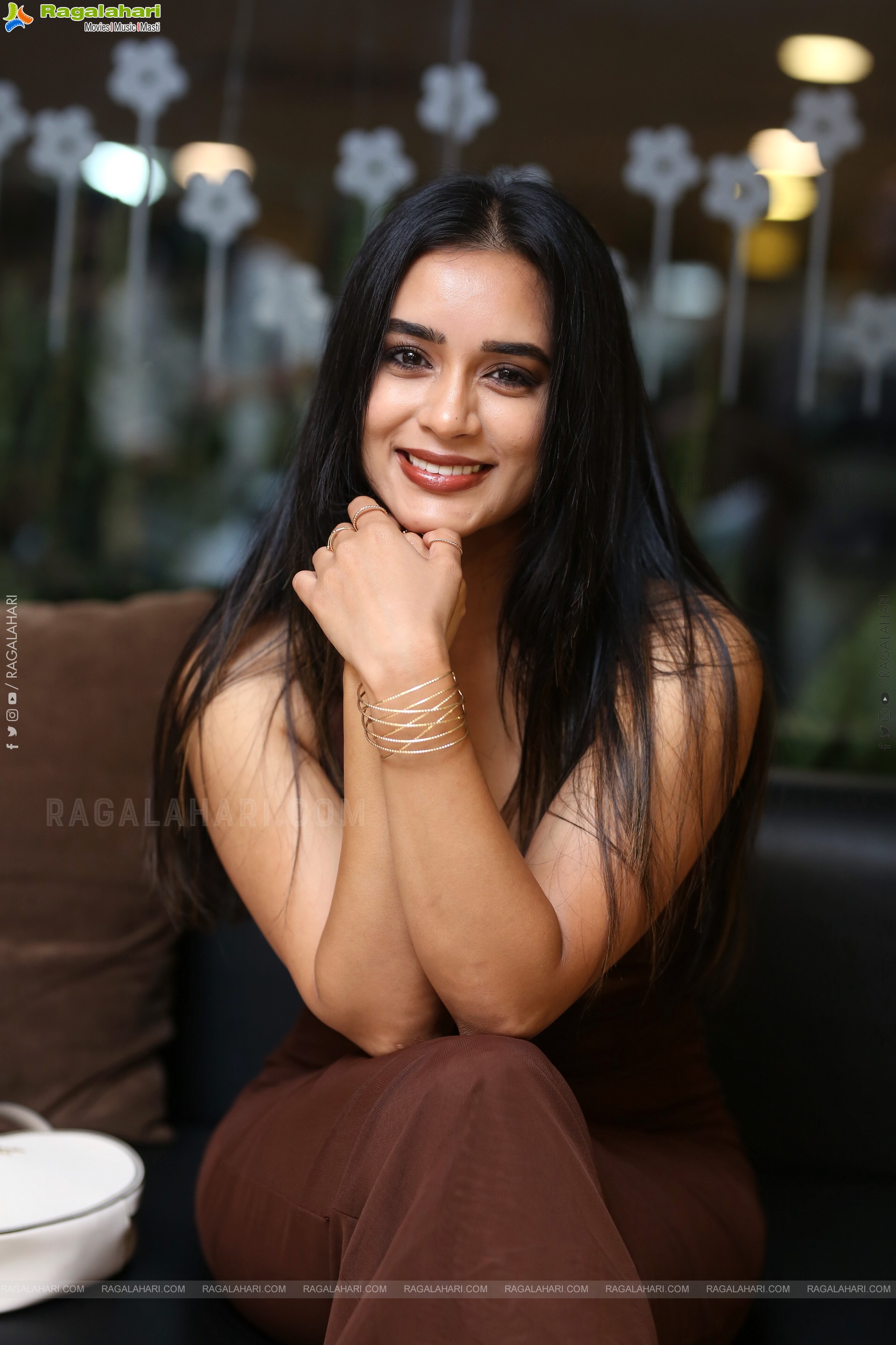 Neha Krishnan Latest Stills, HD Gallery