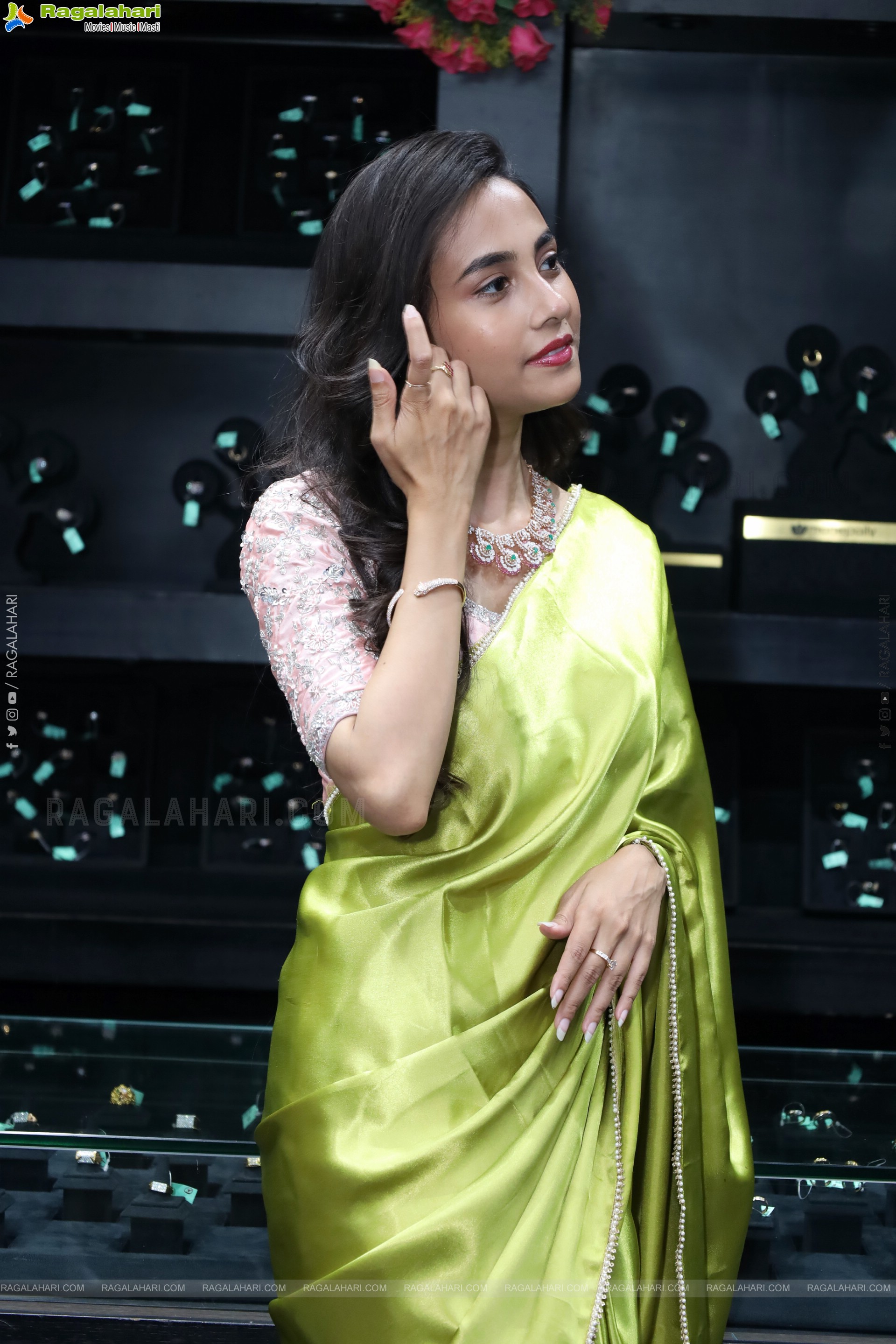 Nishat Shaik Latest Photoshoot Stills, HD Gallery