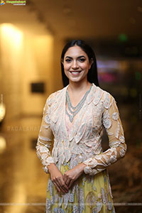 Ritu Varma at Swag Pre Release Event, HD Gallery