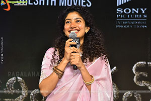 Sai Pallavi at Amaran Movie Pre Release Event, HD Gallery