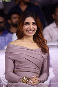 Samantha at Jigra Movie Pre Release Event, HD Gallery