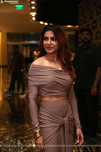 Samantha at Jigra Movie Pre Release Event, HD Gallery