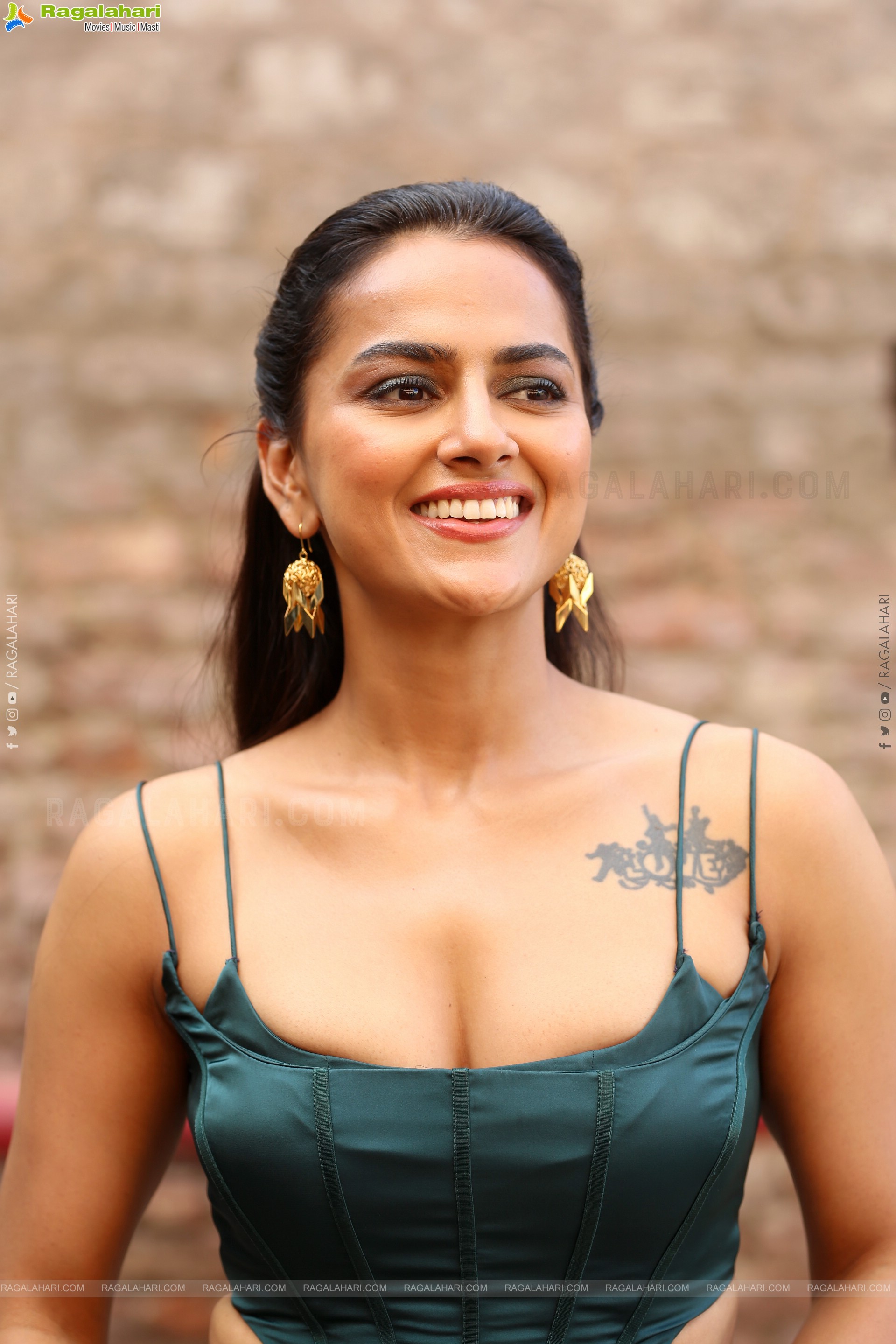 Shraddha Srinath at Mechanic Rocky Trailer Launch Event, HD Gallery