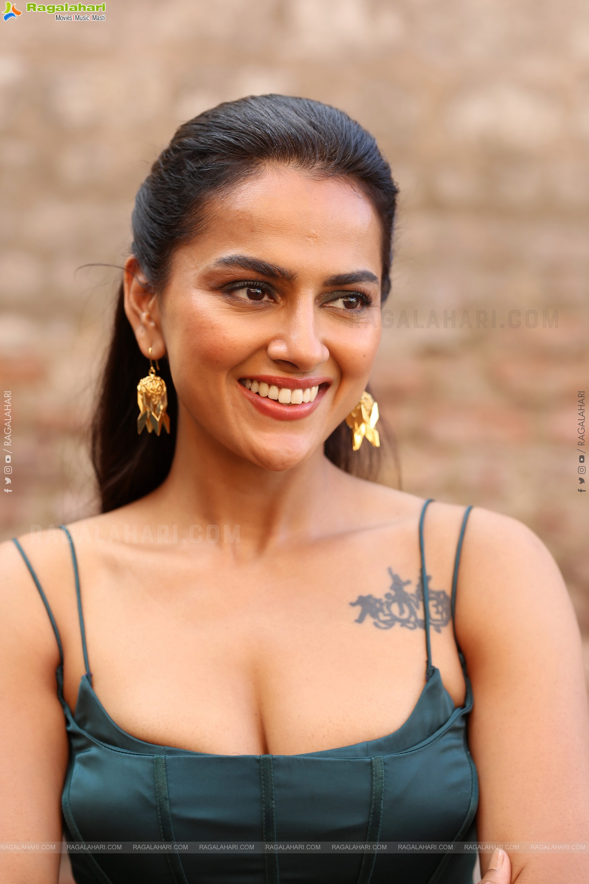 Shraddha Srinath at Mechanic Rocky Trailer Launch Event, HD Gallery