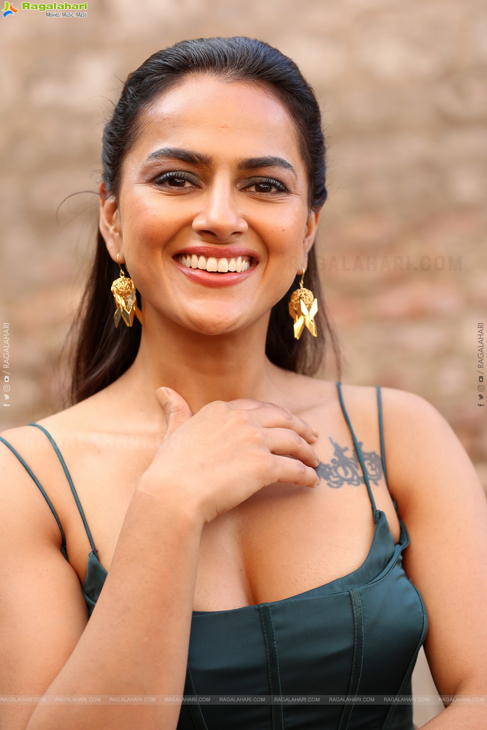 Shraddha Srinath at Mechanic Rocky Trailer Launch Event, HD Gallery