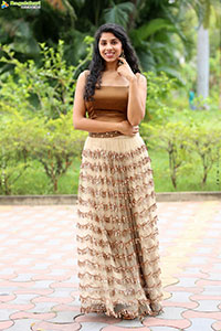 Sravanthi Prattipati at Rahasyam Idam Jagath Press Meet